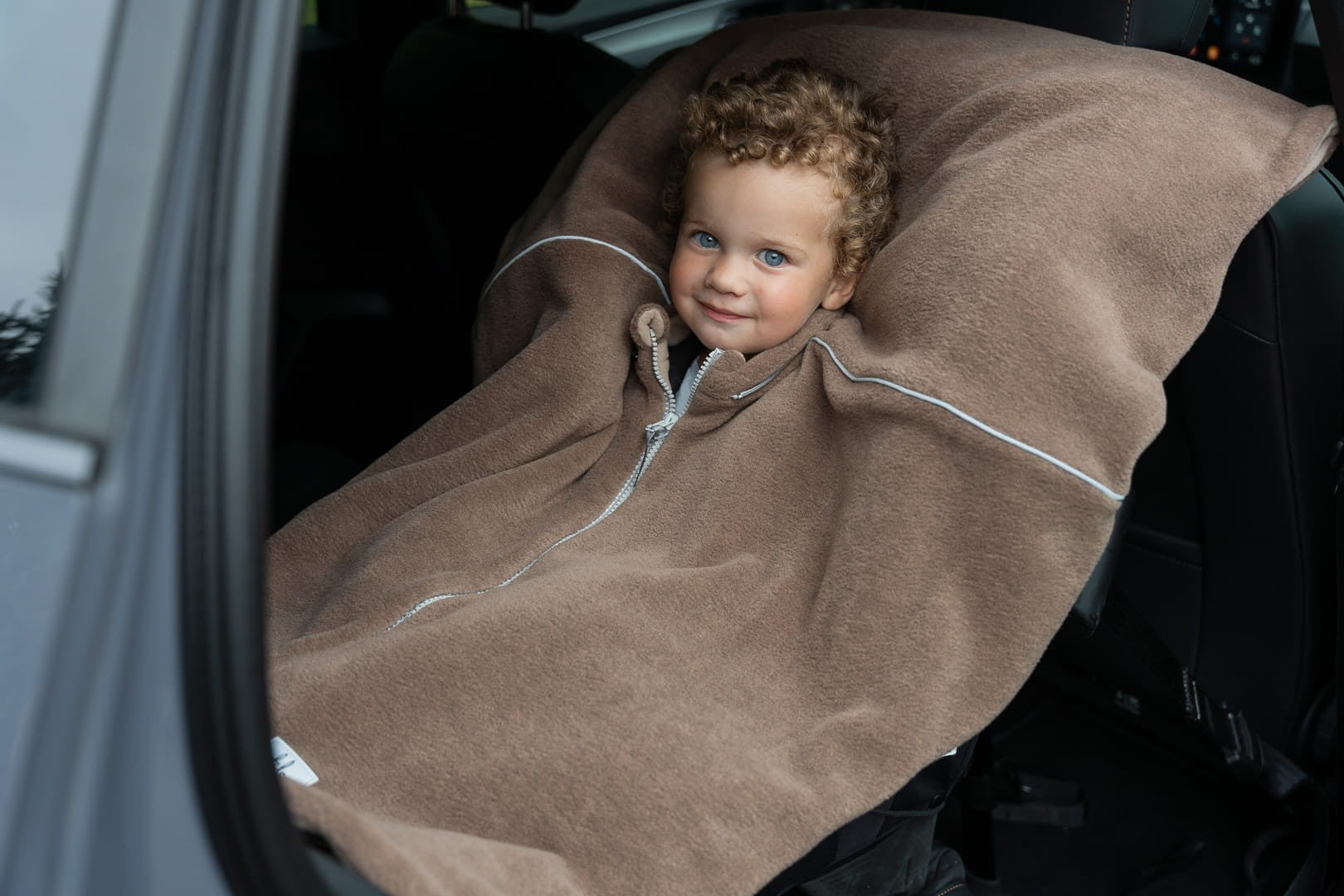 Automobilinės kėdutės pončas - Meškiuko ausys - BureiKids