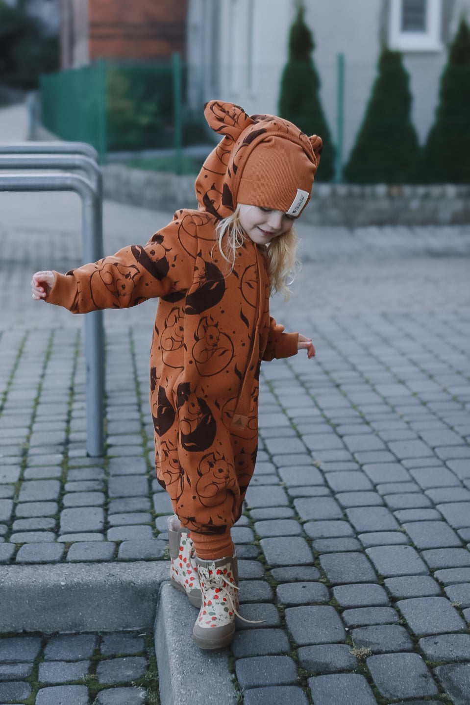 Kombinezonas vaikams ir kūdikiams - Cinamono spalvos voverė - BureiKids