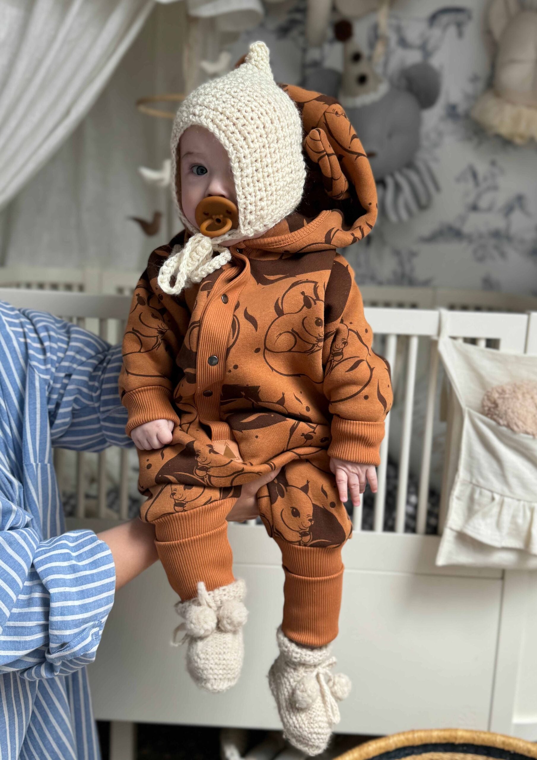 Kombinezonas vaikams ir kūdikiams - Cinamono spalvos voverė - BureiKids
