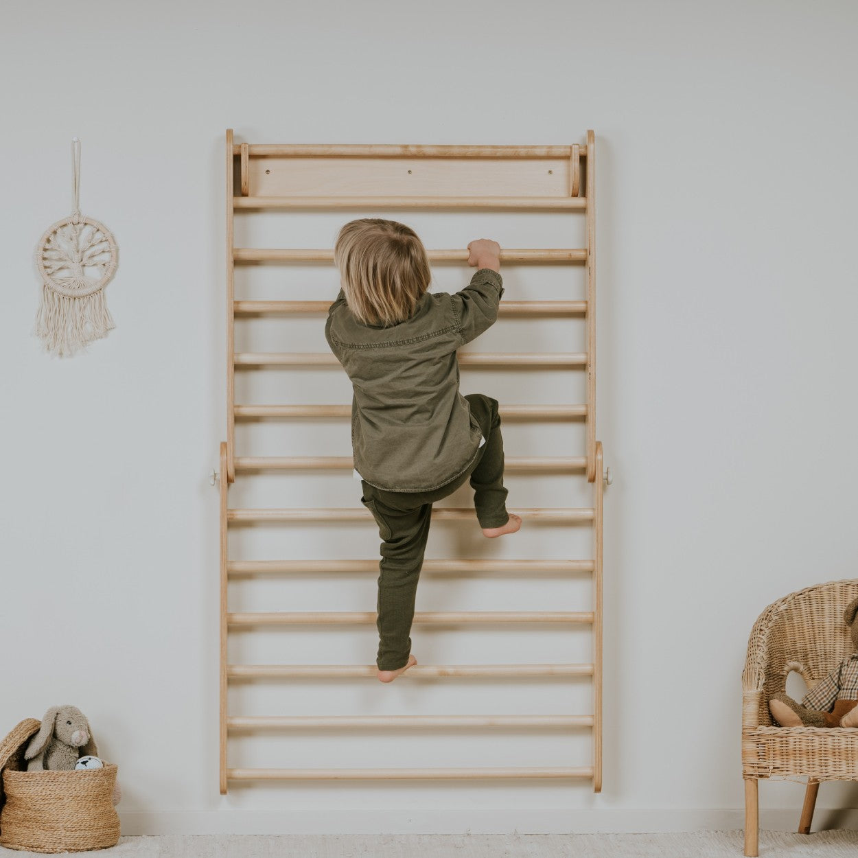 Laipiojimo trikampis Pikler su švediškos sienelės papildymu (Metai 6mėn.–7metai) - BureiKids