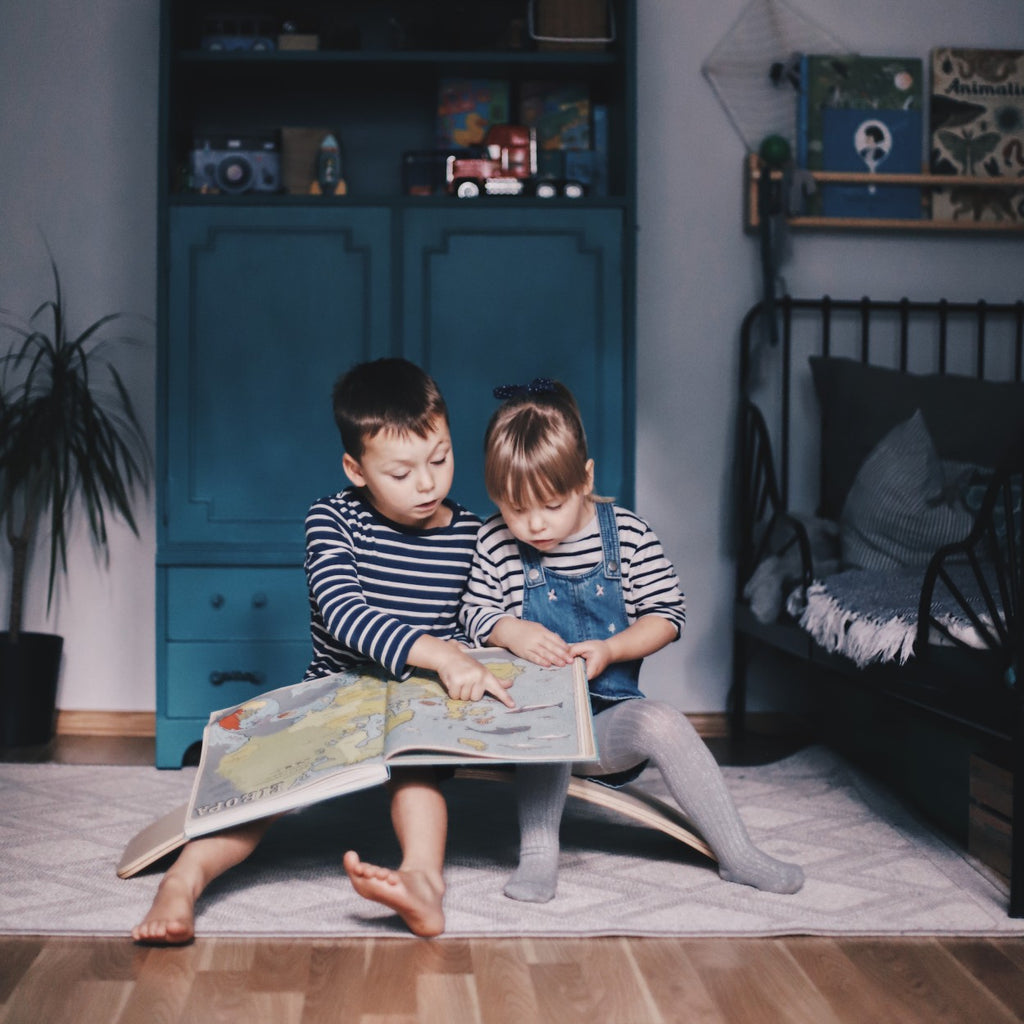 Medinė balansinė lenta su pilku veltiniu - BureiKids