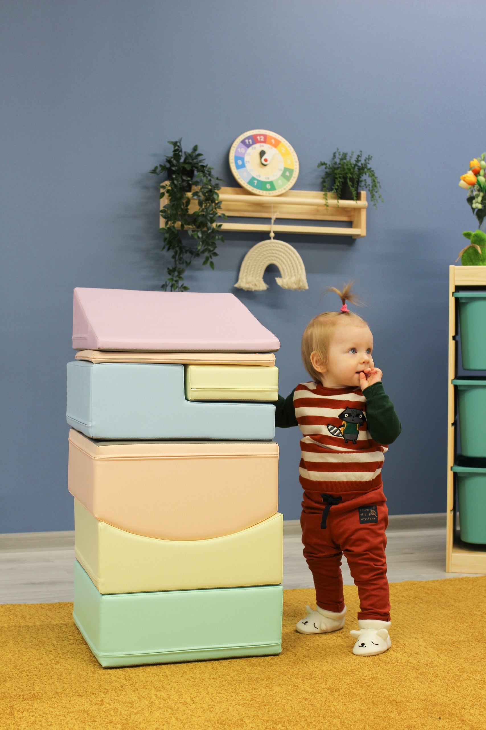 Minkšta laipiojimo žaidimų aikštelė IGLU iš 7 blokų - Švelni pastelinė "Little Crawler" - BureiKids