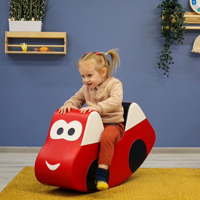 Minkštas supamasis žaislas - Raudona Mašina  - BureiKids