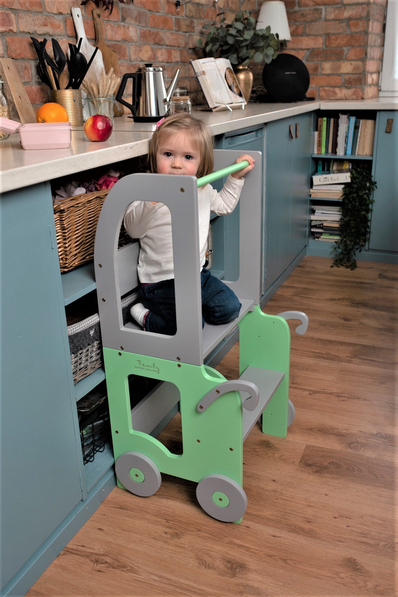 Montessori virtuvės pagalbinis bokštelis / mokymosi stalas - BureiKids