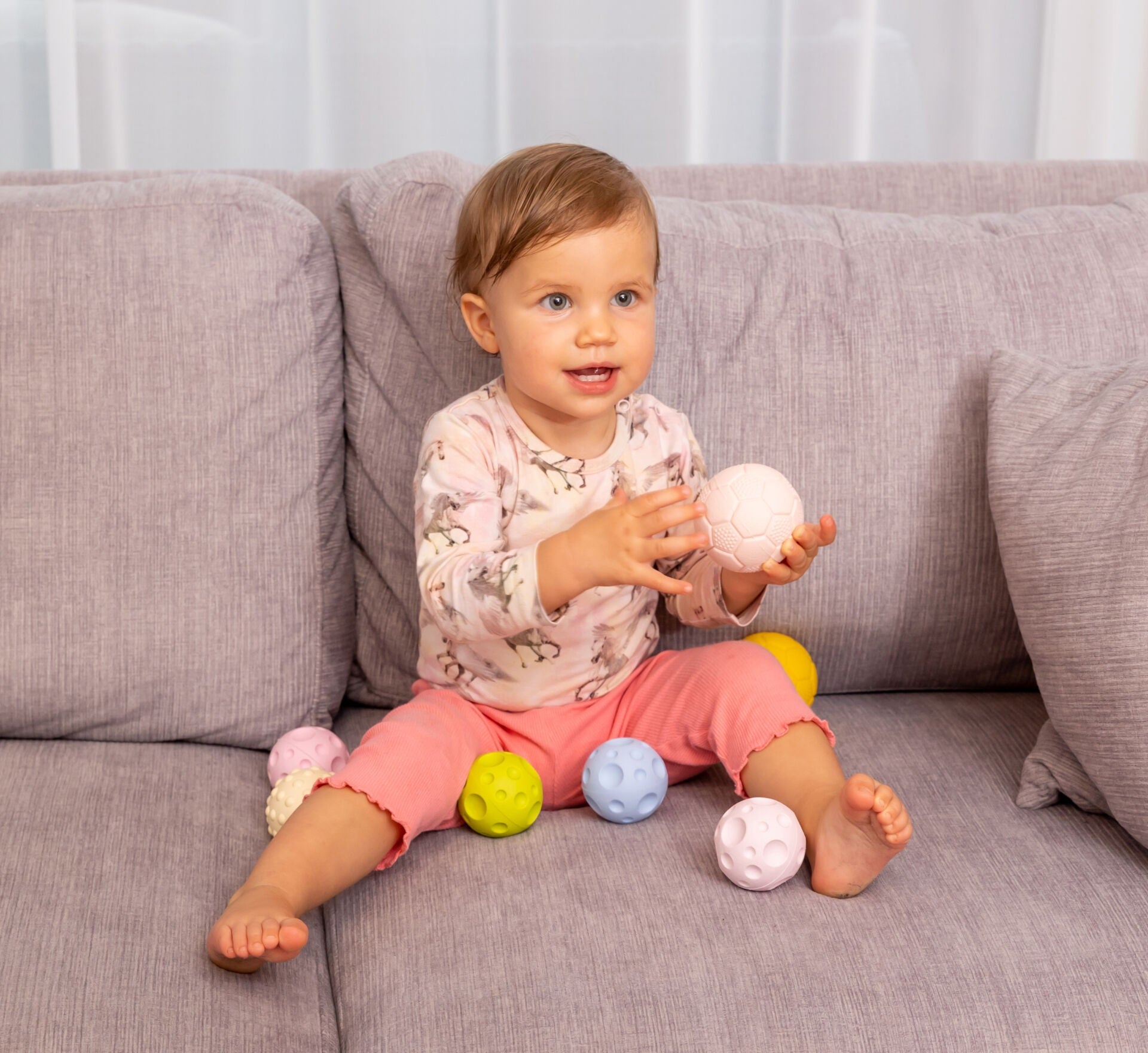 Sensorinių kamuoliukų rinkinys kūdikiams – 7 vnt. - BureiKids